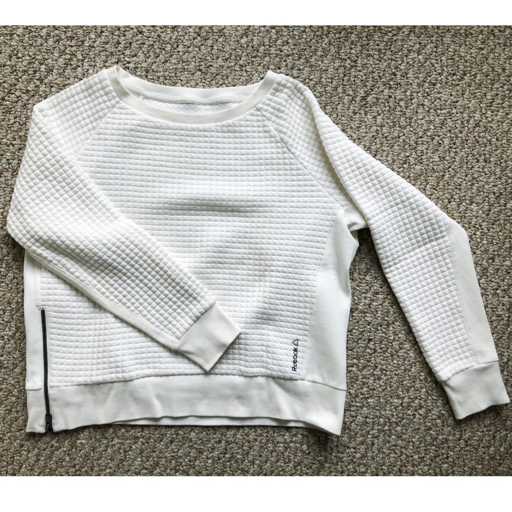 Reebok quilted pullover M NWOT